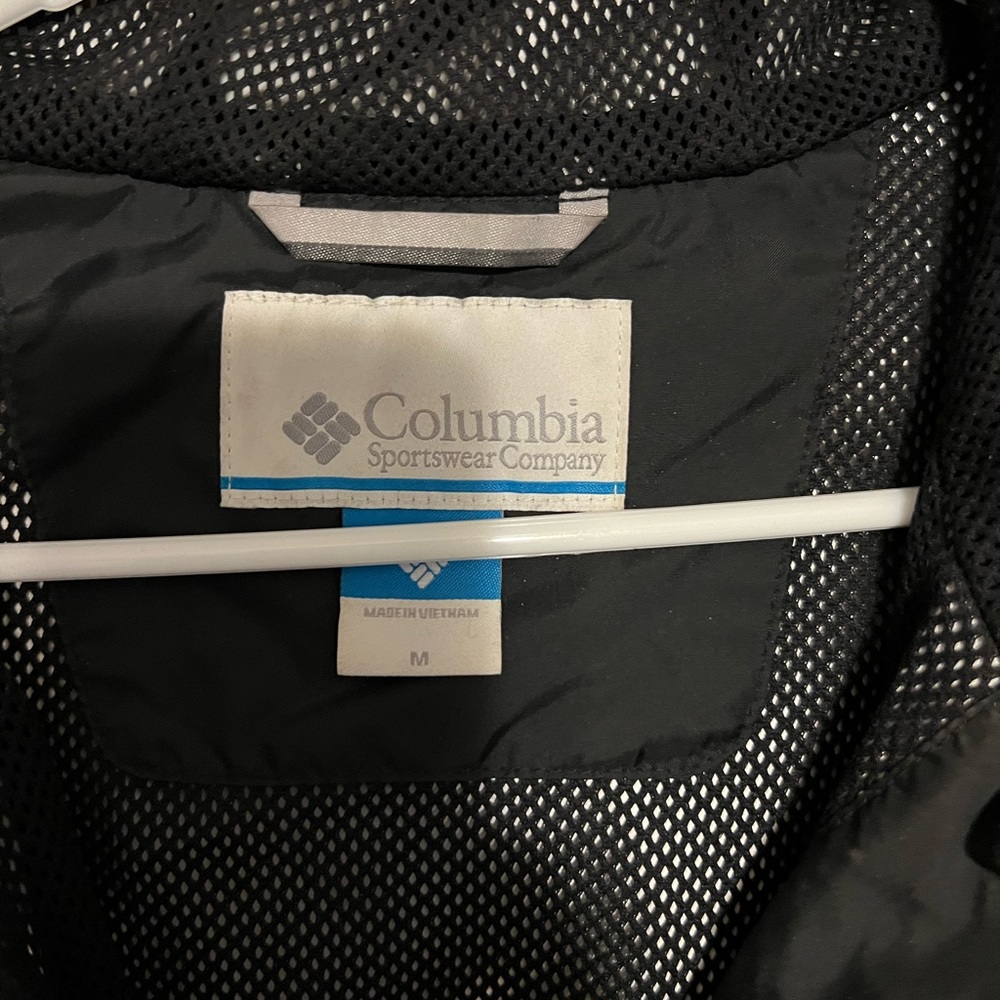 Columbia rain jacket women’s medium - Picture 2 of 2